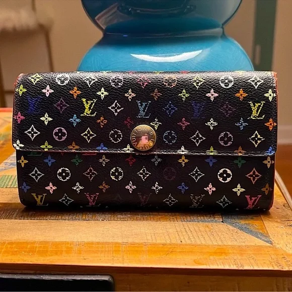 Louis Vuitton Murakami Sarah Wallet - Picture 3 of 16